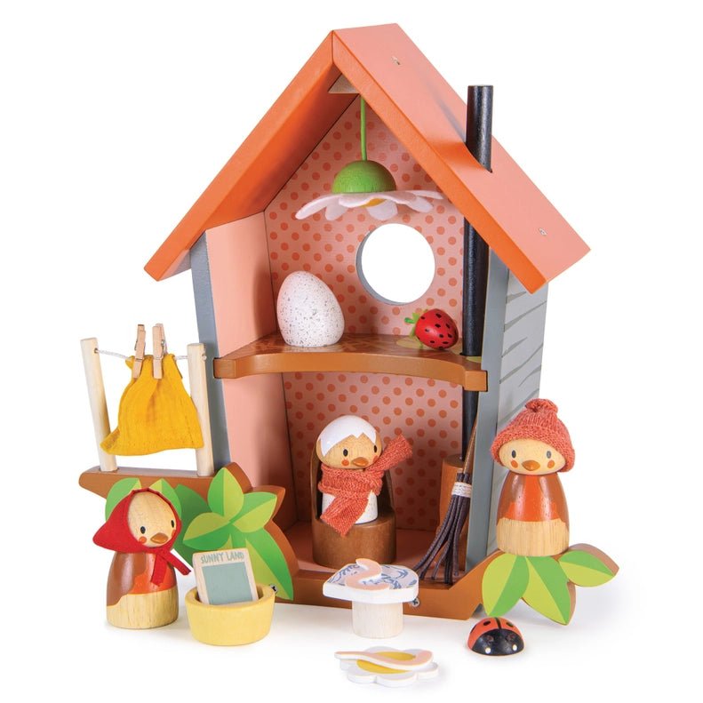 882746f71ec39326d26ebd26ca30488563d3a011a8eb3db691f00067c43b3c8c.jpg Toy Castle - Robin's Nest Box - Image 1