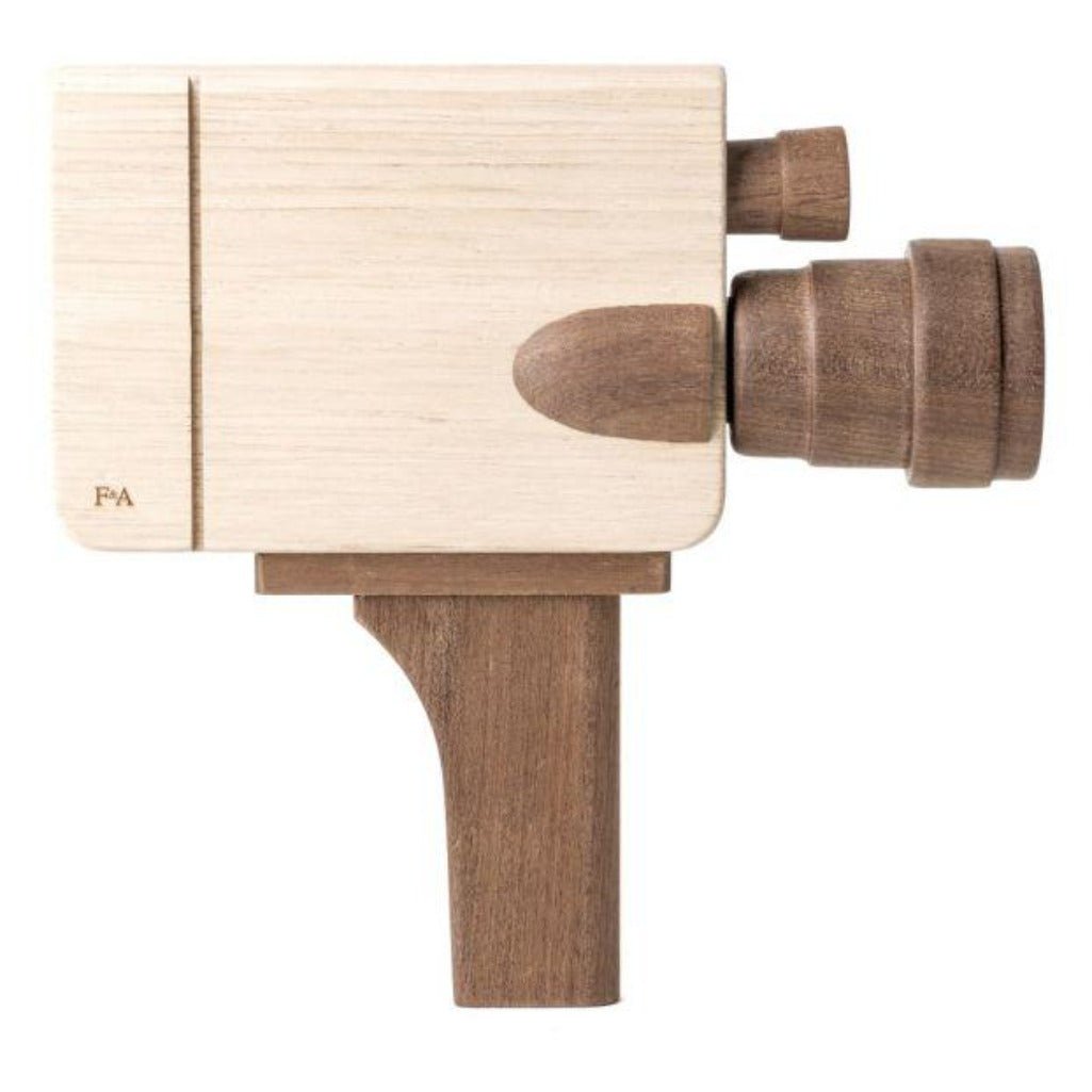 camera-video-en-bois.jpg Toy Castle - Wooden Movie Camera - Image 1